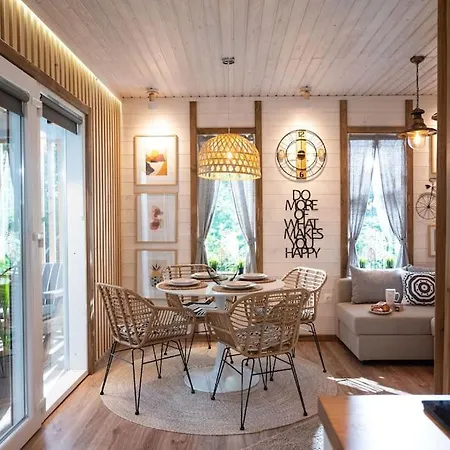Bella Casa *