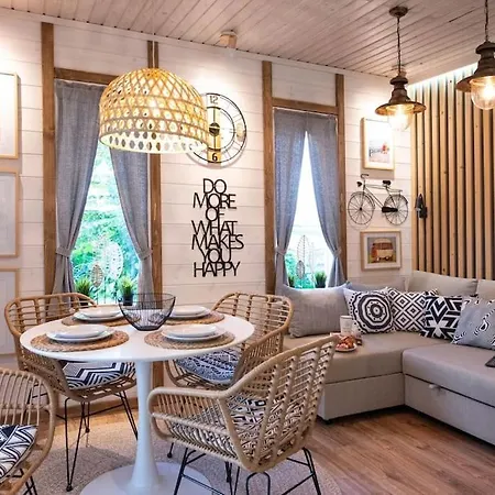 Bella Casa Semesterbostad *