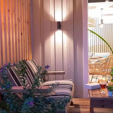 Bella Casa Semesterbostad *